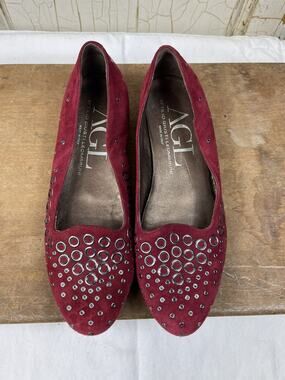 AGL Attilio Giusti Leombruni Burgundy Red Suede Studded Flats Womens US 7 EU 37